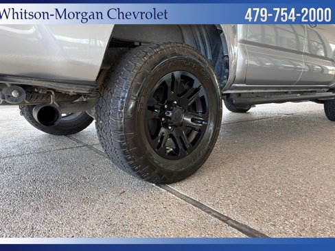 Used 2022 Toyota Tacoma SR image 9