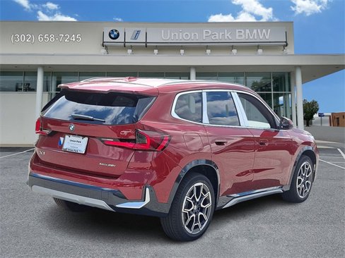Used 2026 BMW X1 xDrive28i image 4