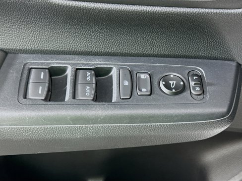 Used 2025 Honda CR-V Sport image 15