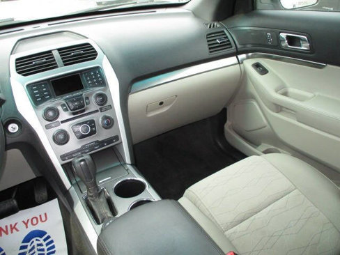 Used 2013 Ford Explorer 4WD image 16