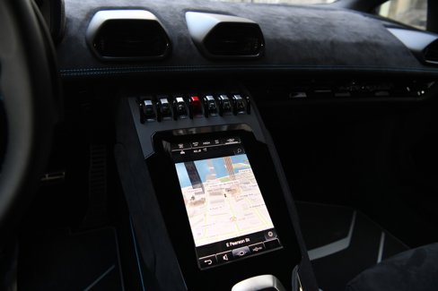 Used 2024 Lamborghini Huracan Sterrato image 15