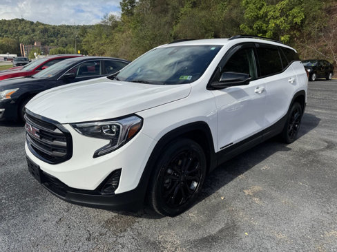 Used 2021 GMC Terrain SLT w/ Elevation Edition image 1