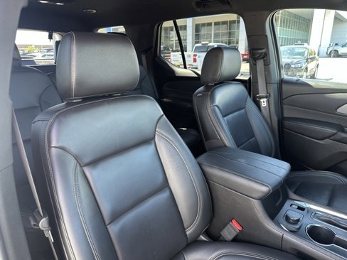 Certified 2023 Chevrolet Traverse LT image 20