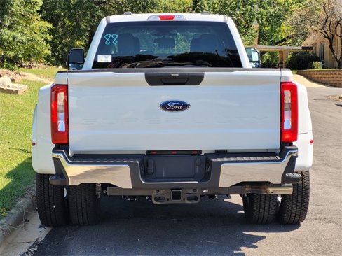 New 2026 Ford F350 XLT image 4