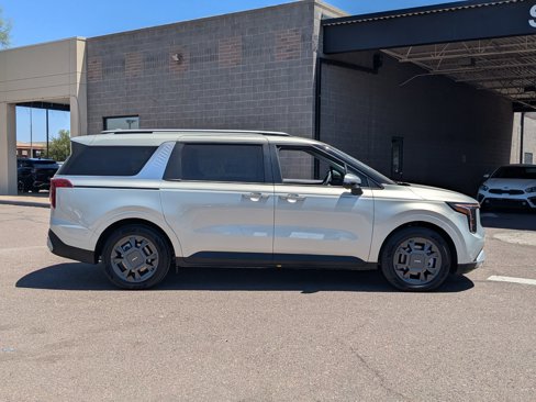 New 2026 Kia Carnival EX image 2