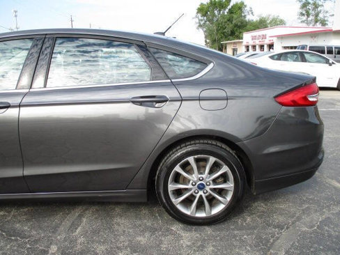 Used 2017 Ford Fusion S image 12