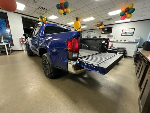 Used 2022 Toyota Tacoma SR5 image 16