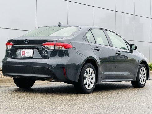 Certified 2025 Toyota Corolla LE image 32