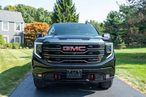Used 2023 GMC Sierra 1500 AT4 image 8