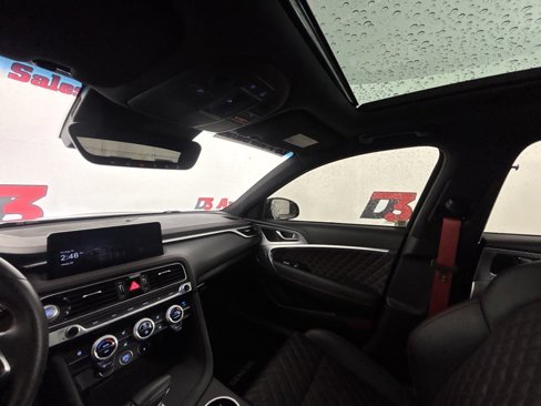 Used 2022 Genesis G70 3.3T image 35