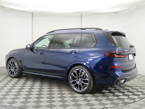 New 2026 BMW X7 xDrive40i w/ Executive Package image 7