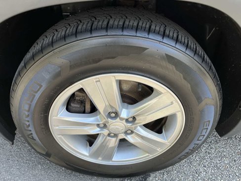 Certified 2017 Chevrolet Trax LT w/ Sun & Sound Package image 31