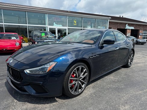 Used 2022 Maserati Ghibli Modena Q4 image 1