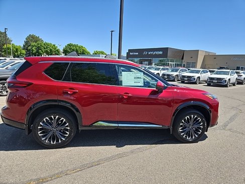 New 2025 Nissan Rogue Platinum image 8