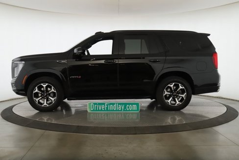 Used 2025 GMC Yukon AT4 image 9