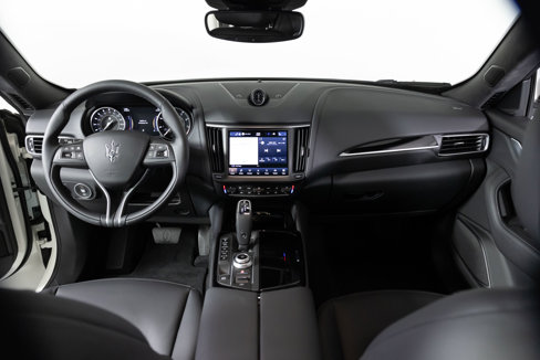 New 2023 Maserati Levante GT image 27