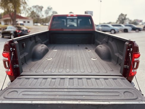 Used 2022 RAM 3500 Limited image 10