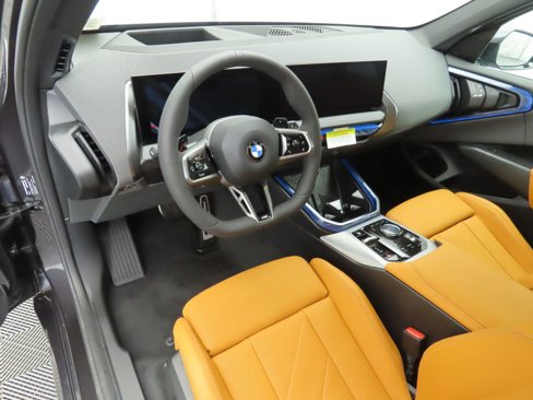 Used 2025 BMW X3 xDrive30i w/ Premium Package image 9