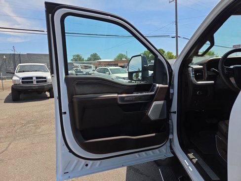 Used 2024 Ford F350 King Ranch image 34