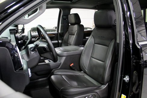 Used 2024 GMC Sierra 2500 Denali w/ Technology Package image 9