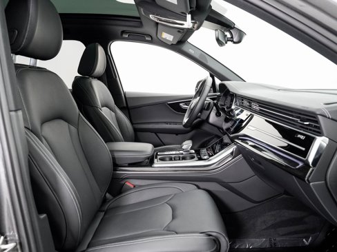 Certified 2025 Audi Q7 3.0T Prestige image 21
