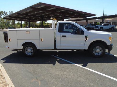 Used 2017 Ford F250 XL image 5
