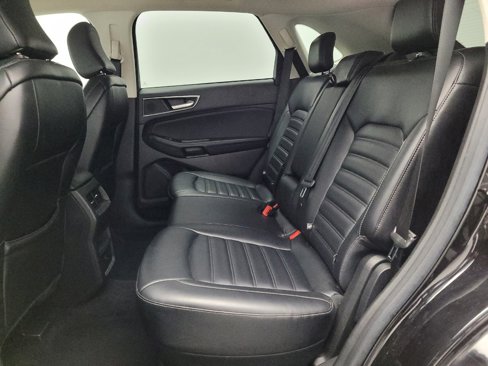 Used 2023 Ford Edge SEL image 18