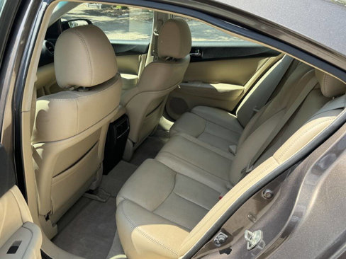 Used 2013 Nissan Maxima 3.5 SV w/ Premium Pkg image 12