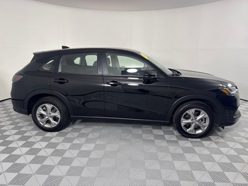Used 2023 Honda HR-V LX image 4