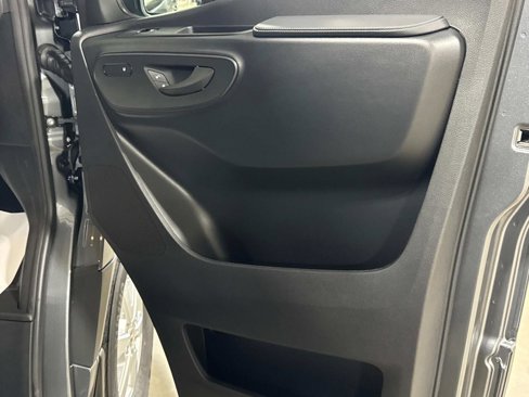 New 2025 Mercedes-Benz Sprinter 2500 image 10