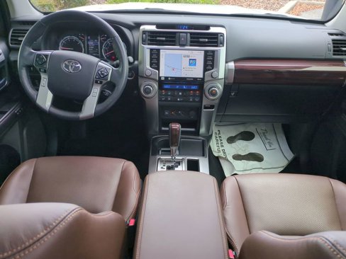 Used 2023 Toyota 4Runner Limited image 14