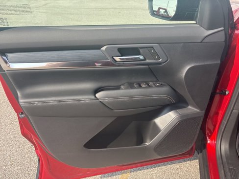 New 2026 GMC Terrain Elevation w/ Black Edition image 11