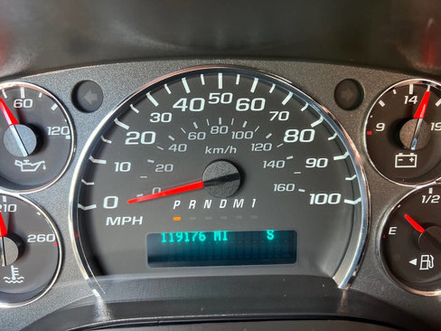 Used 2021 Chevrolet Express 2500 w/ Driver Convenience Package image 13