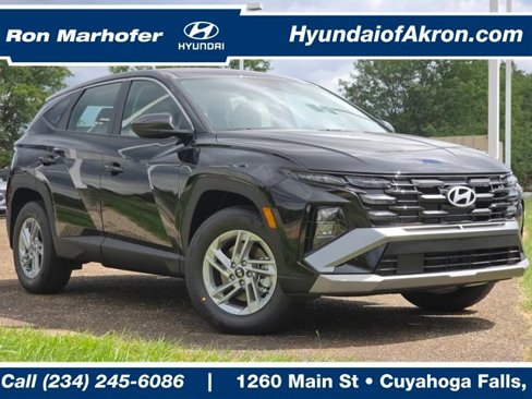 New 2025 Hyundai Tucson SE image 1