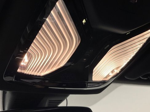 Used 2024 BMW M2 w/ Lighting Package image 31