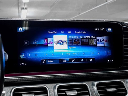 Used 2022 Mercedes-Benz GLS 450 4MATIC image 29