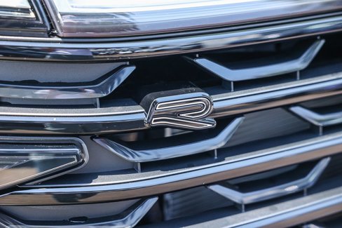 New 2025 Volkswagen Atlas SEL Premium R-Line image 18