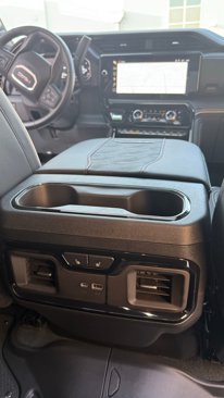 Used 2025 GMC Sierra 2500 AT4X image 46