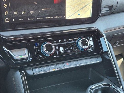 New 2025 GMC Sierra 2500 AT4 w/ AT4 Premium Plus Package image 17