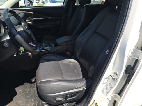 Used 2022 MAZDA CX-30 AWD 2.5 S w/ Premium Package image 16