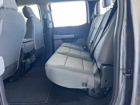 New 2026 Ford F250 4x4 Crew Cab Super Duty image 17