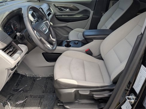 Used 2024 GMC Terrain SLE image 24