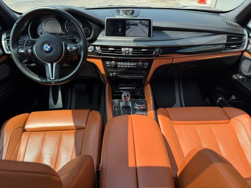 Used 2017 BMW X5 M image 15