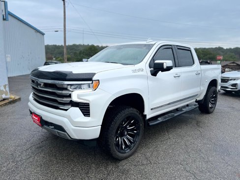 Used 2024 Chevrolet Silverado 1500 High Country w/ High Country Premium Package image 8