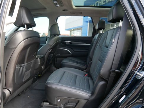 Used 2023 Kia Telluride SX X-Line image 10