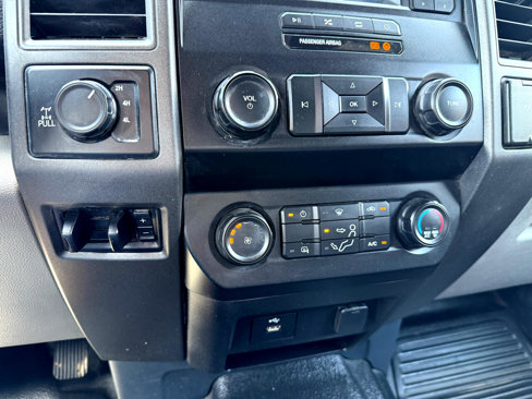 Used 2022 Ford F250 XL w/ Power Equipment Group image 27