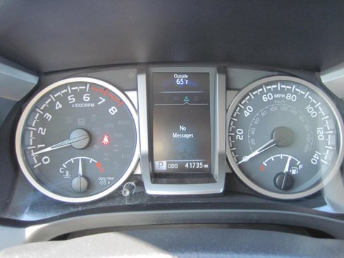 Used 2023 Toyota Tacoma SR5 w/ Technology Package image 11