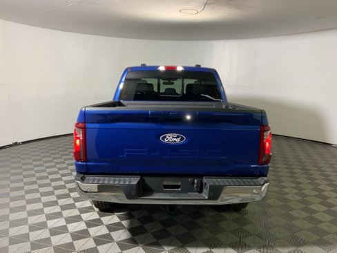 Used 2025 Ford F150 XLT w/ Equipment Group 302A MID image 9