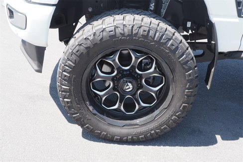 Used 2024 Ford F350 Platinum image 9