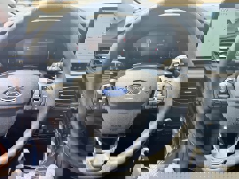 New 2025 Ford Escape Active image 11